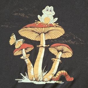 Black Graphic Tee with Frog & Mushroom Illustration LARGE